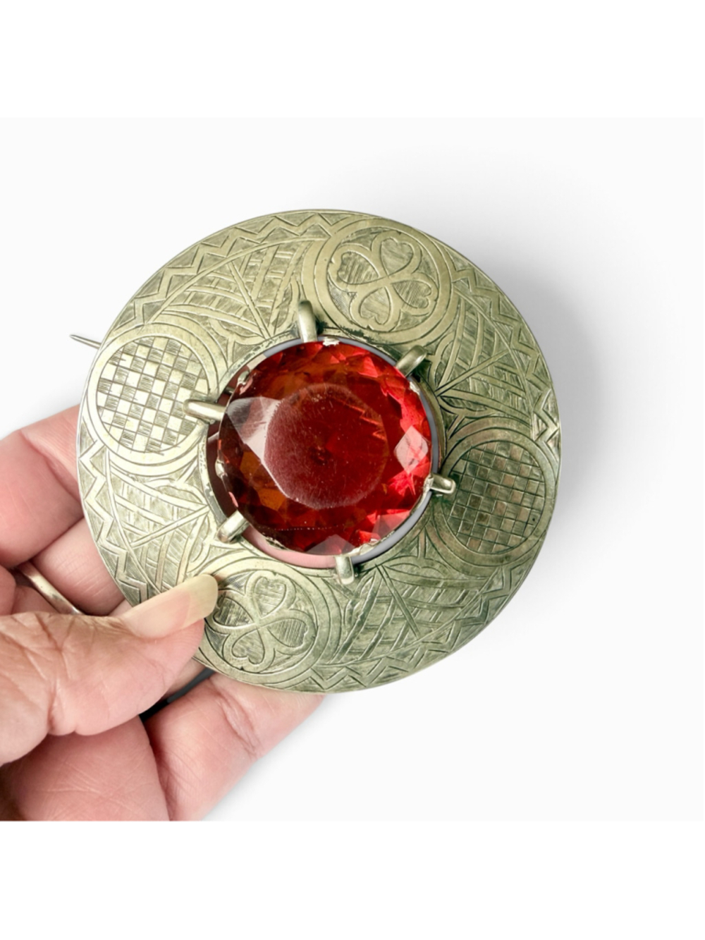 Large Victorian Scottish Kilt Cape Pin Carnelian Glass Celtic Plaid Brooch - Picture 7 of 10